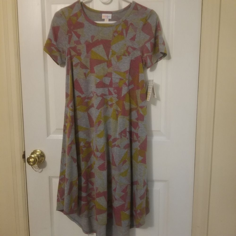 LuLaRoe Carly Short Sleeve Swing Dress Grey Pink Yellow Triangle Size XXSmall